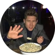 Astraflect Chain AI - 是什么区别于XXXFNXXX与其余的区别？